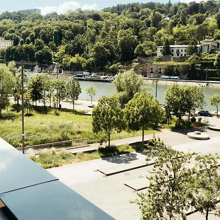 Novotel Lyon Centre-Confluence Bord De Saone-3